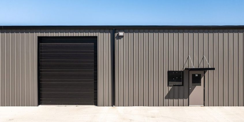 Industrial 60x100 steel building
