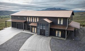 5 bedroom barndominum shop