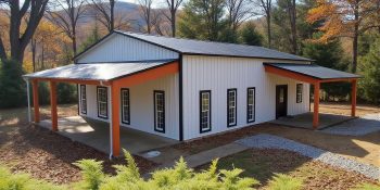 1400 sq ft barndominium, single story in white