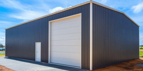 30x40 metal shop building in gray and white